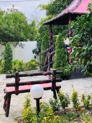 خرید ویلا باغ 320 متری در سعادت آباد