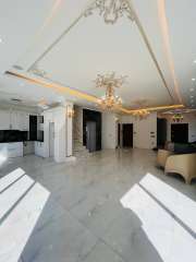 فروش کاخ ویلا نما سنگ 550 متری در دریاچه ماهان